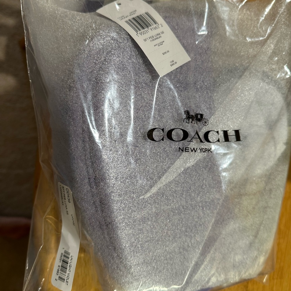 Coach Pebble Luna Shoulder Bag - Picture 3 of 5